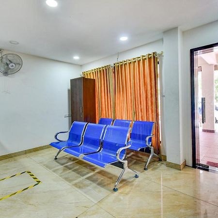 Hotel Fabexpress P.A.S Residency Chennai Esterno foto